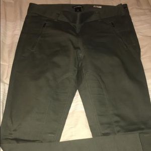 Club Monaco women’s army green seamed pants